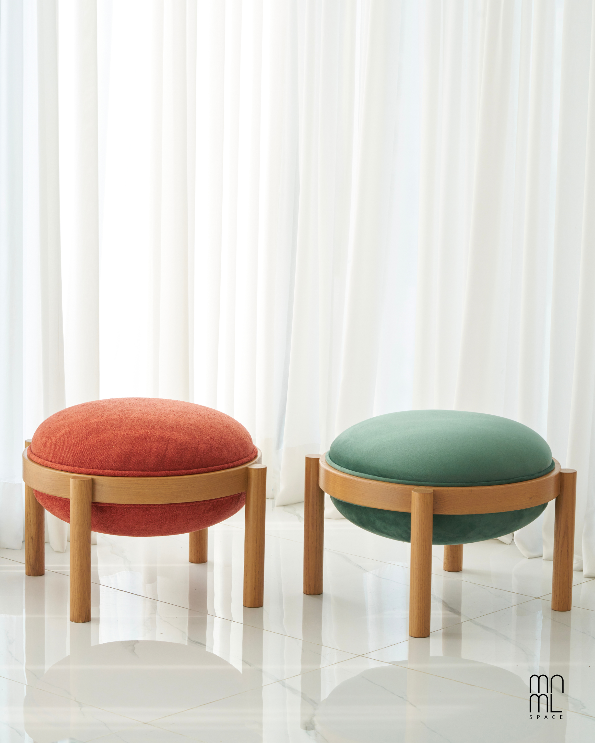 Baccadillo Ottoman
