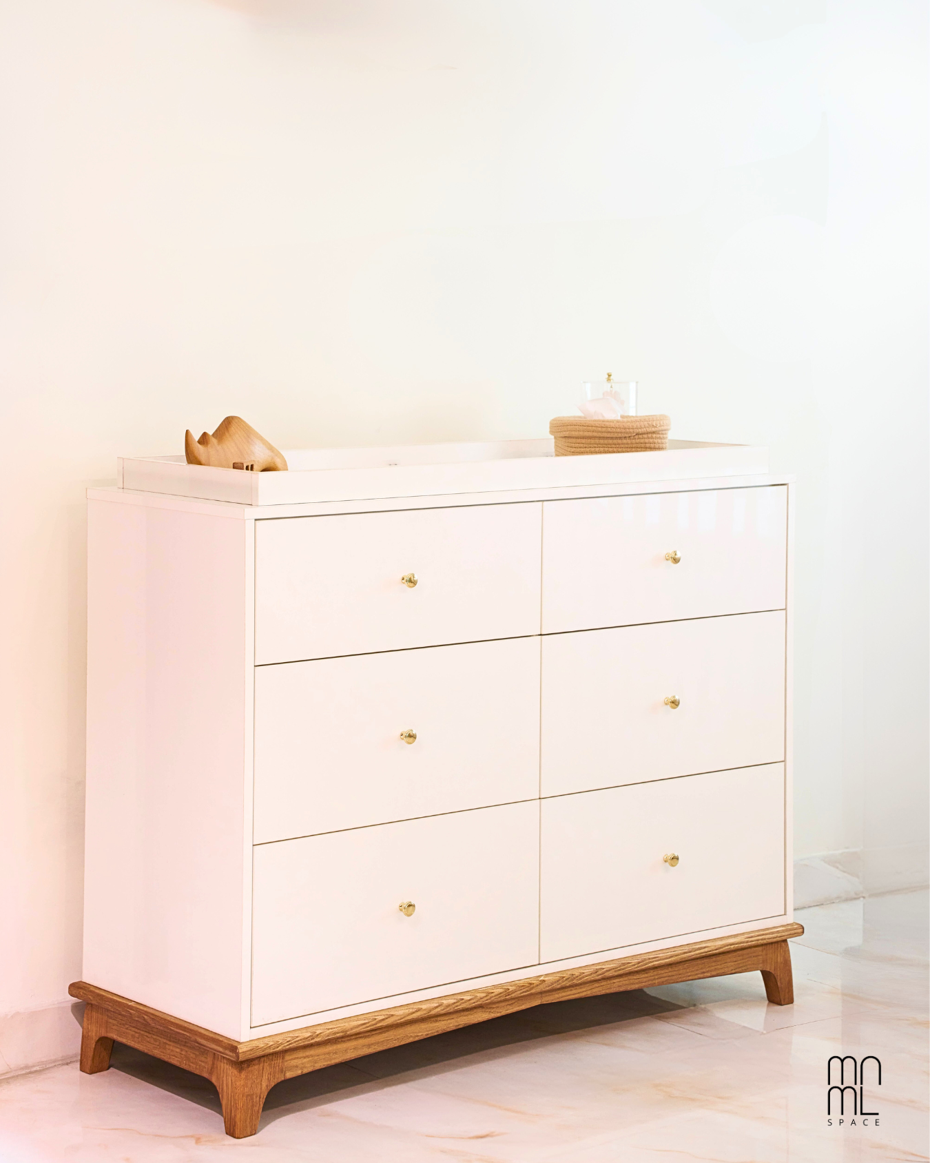 Arlo Changing Station