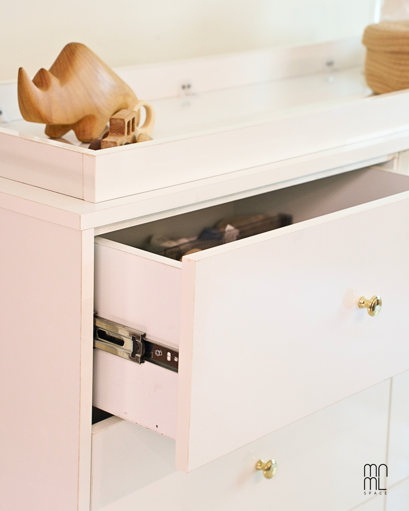 Arlo Changing Station