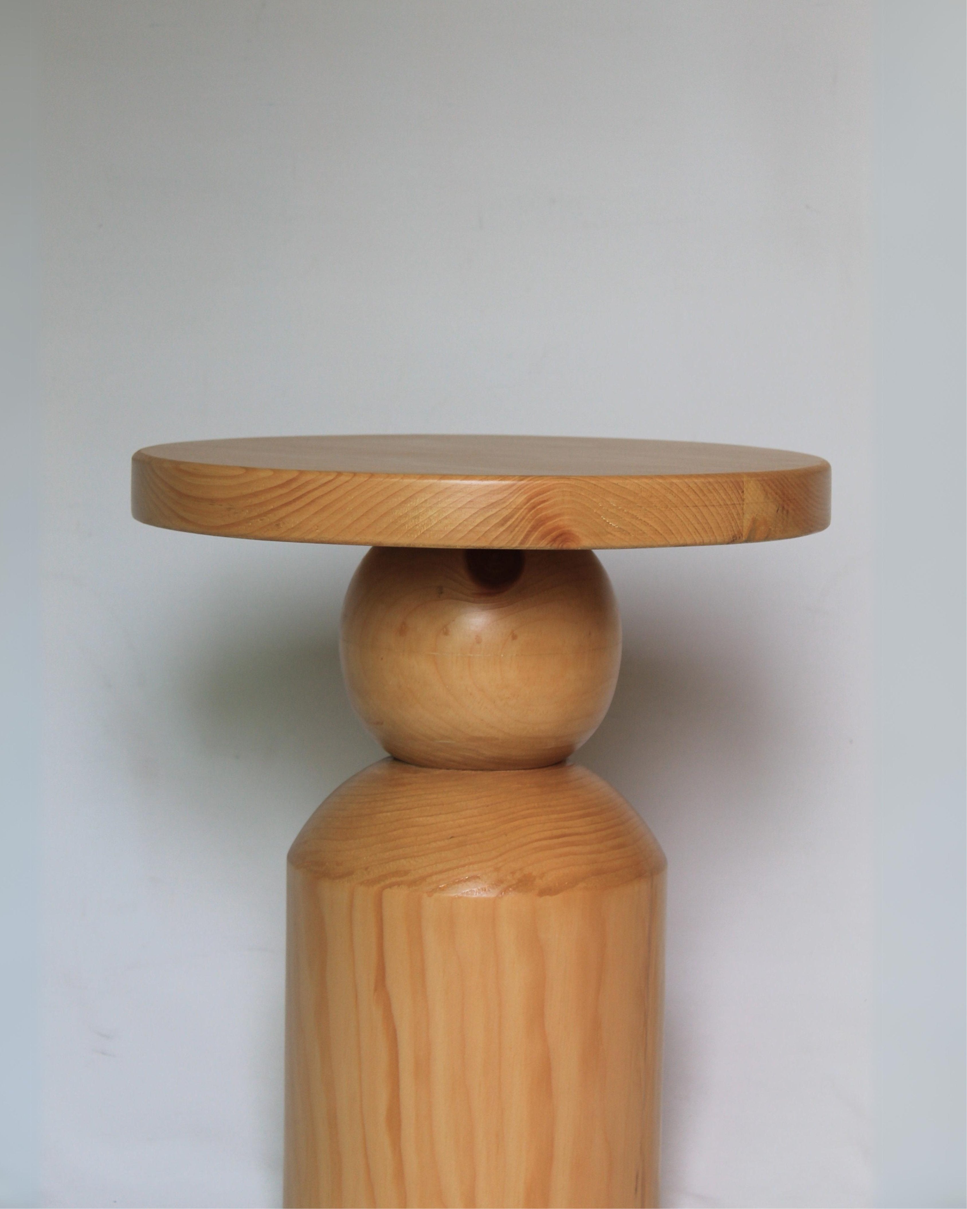 Meringue Side Table