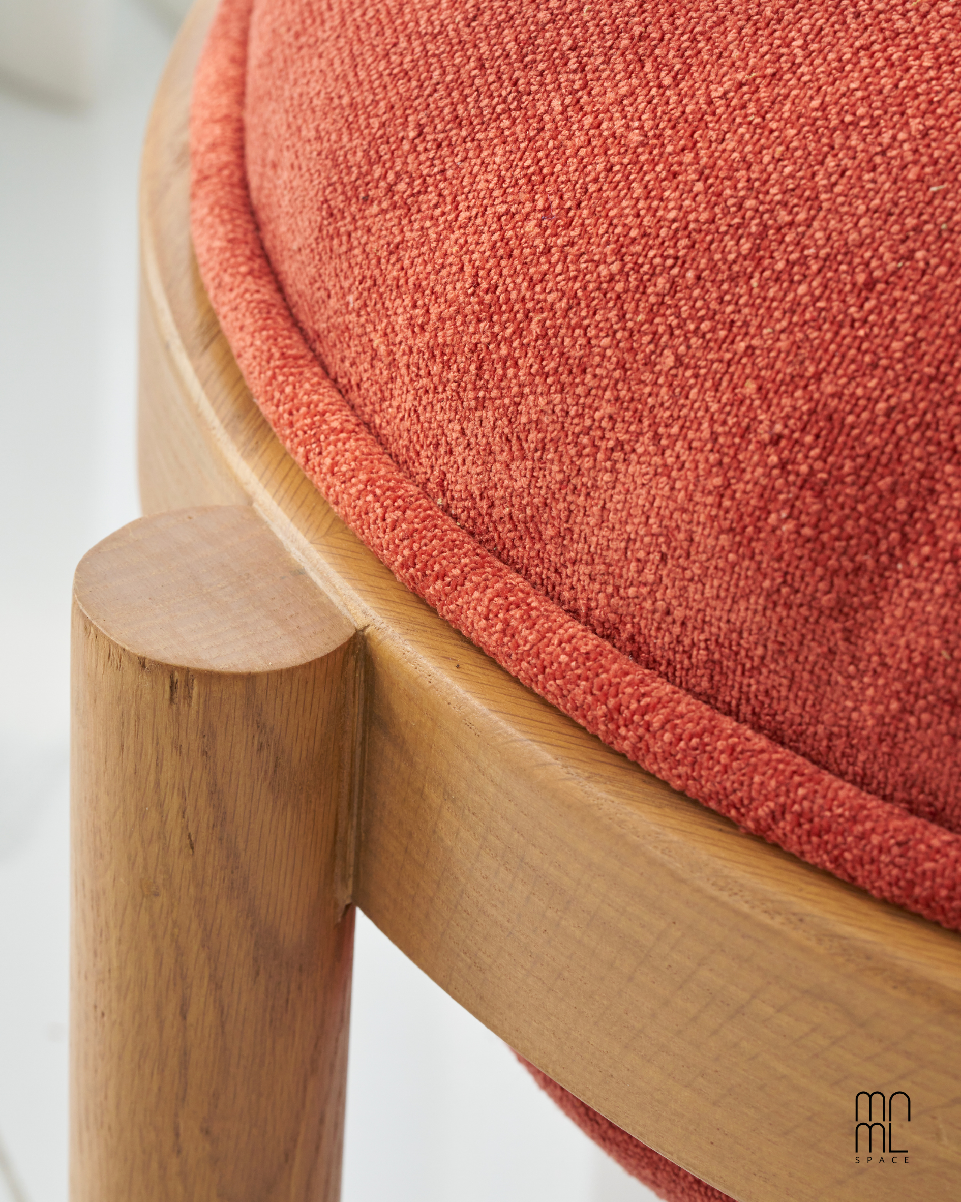 Baccadillo Ottoman