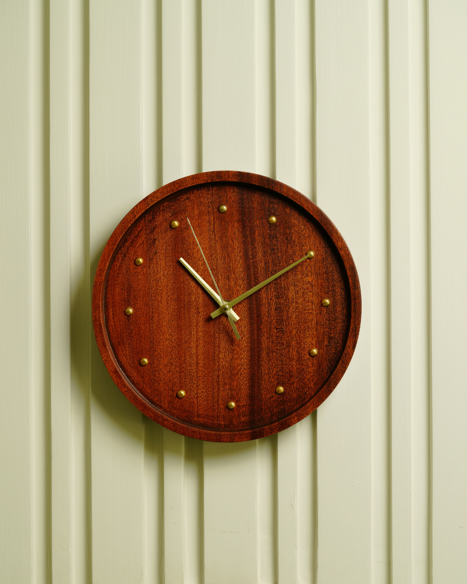 Round Clock