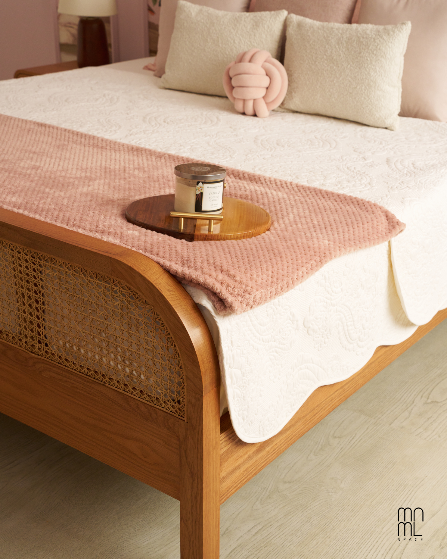 Sakura Cane Bed