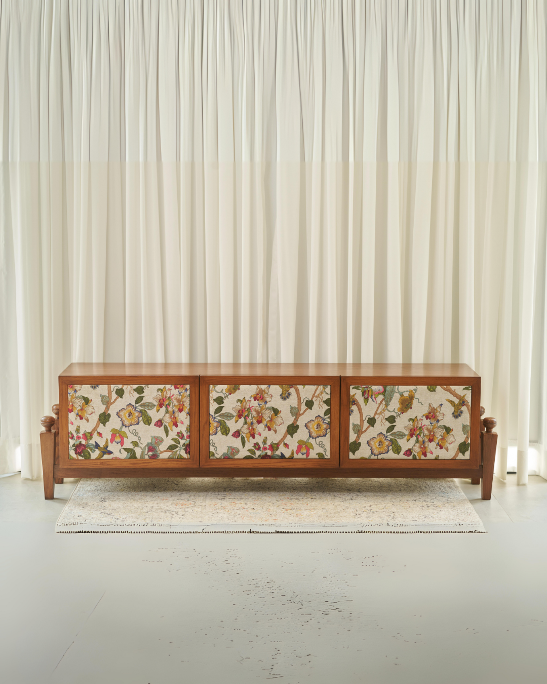 Dastak Console