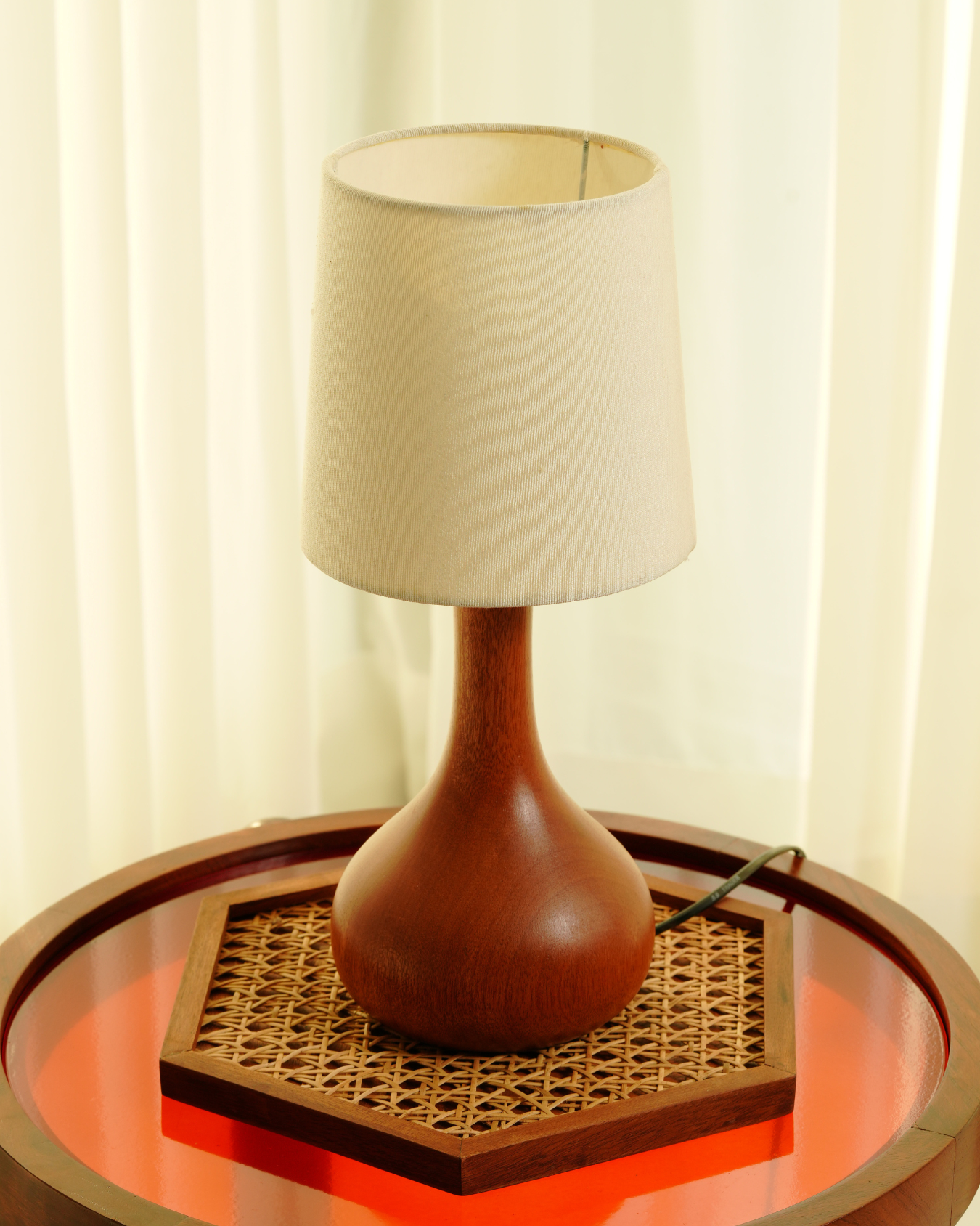 Noa Lamp
