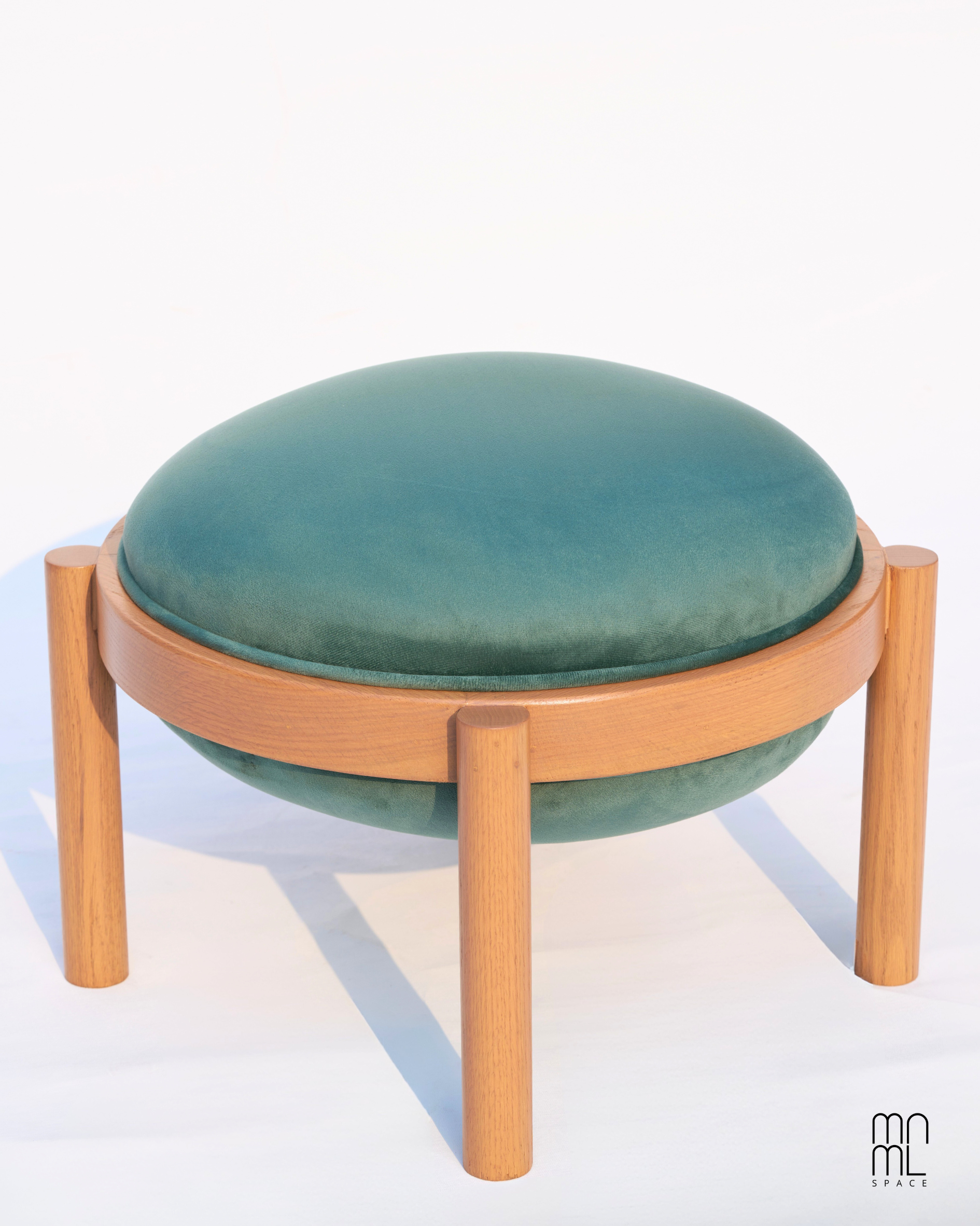 Baccadillo Ottoman