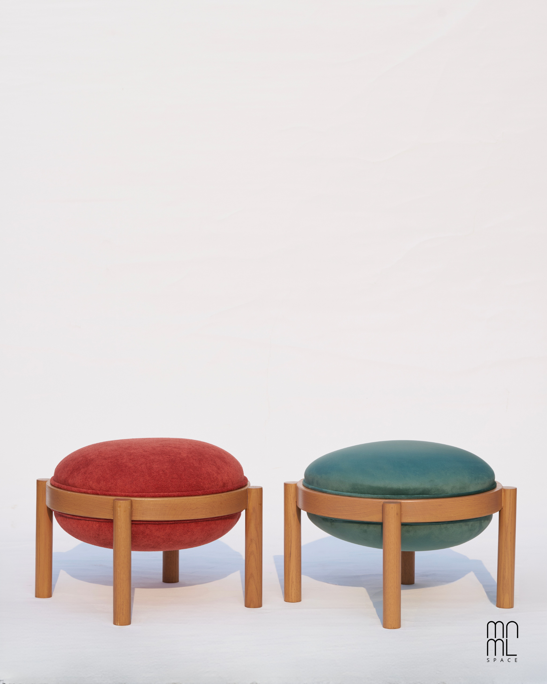 Baccadillo Ottoman