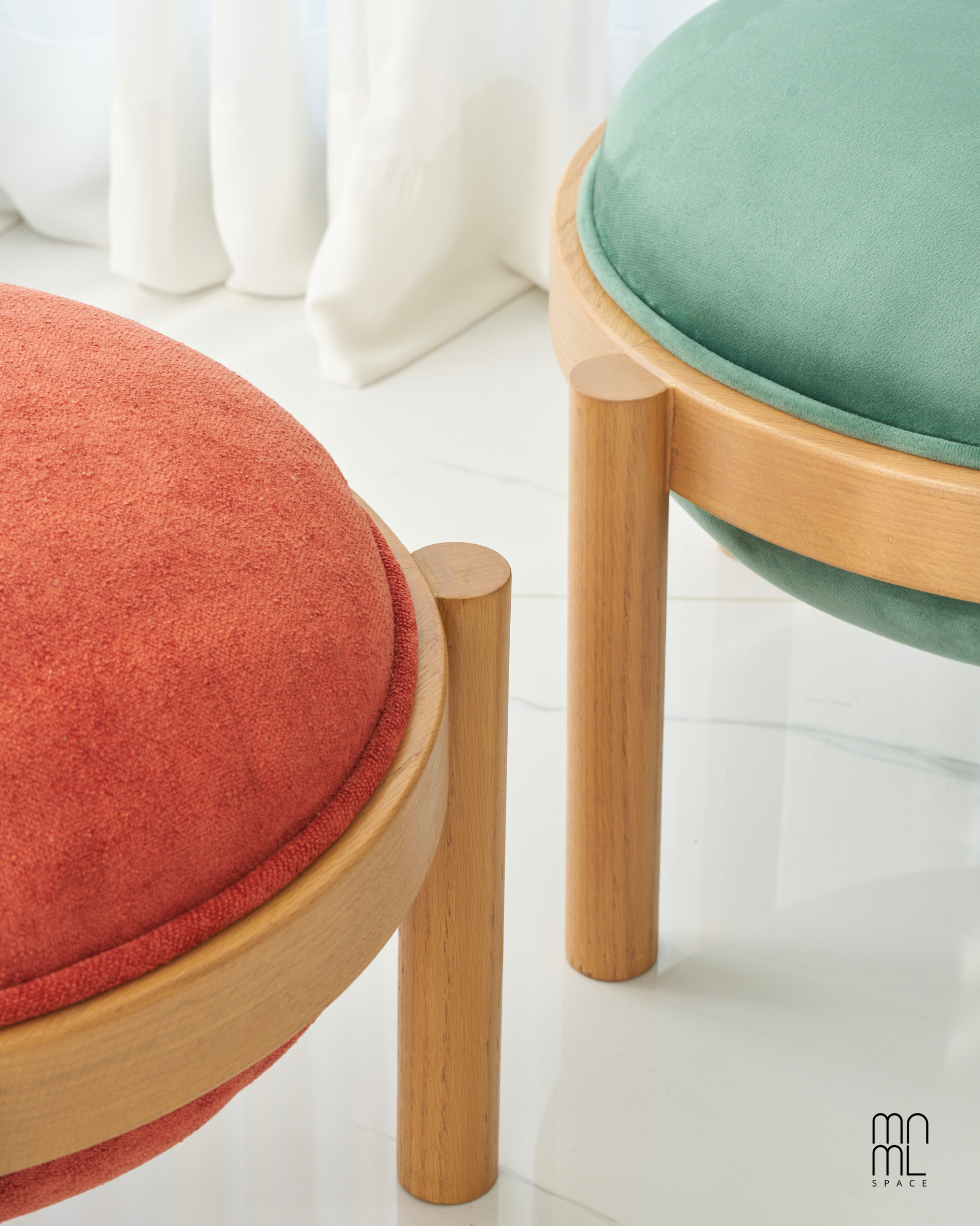 Baccadillo Ottoman