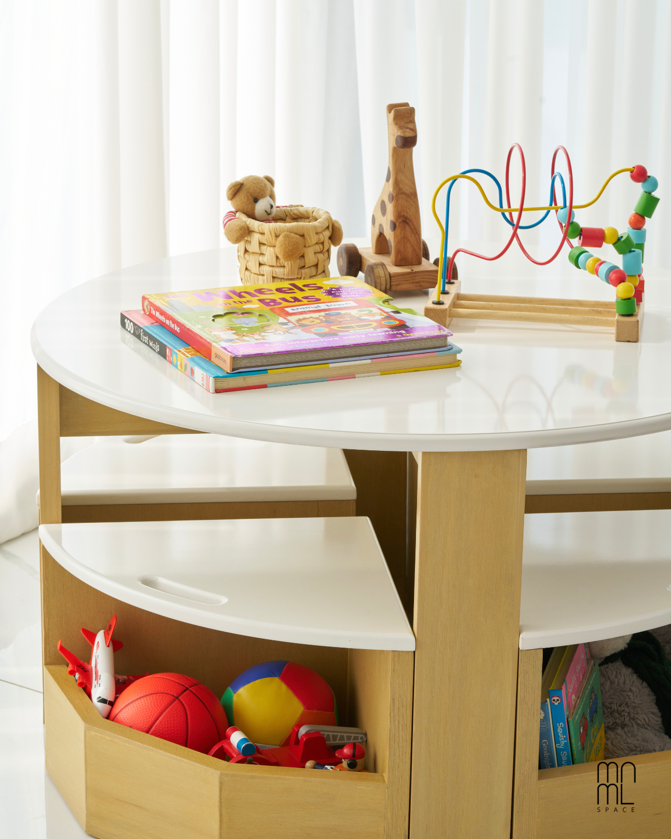 Montessori Table