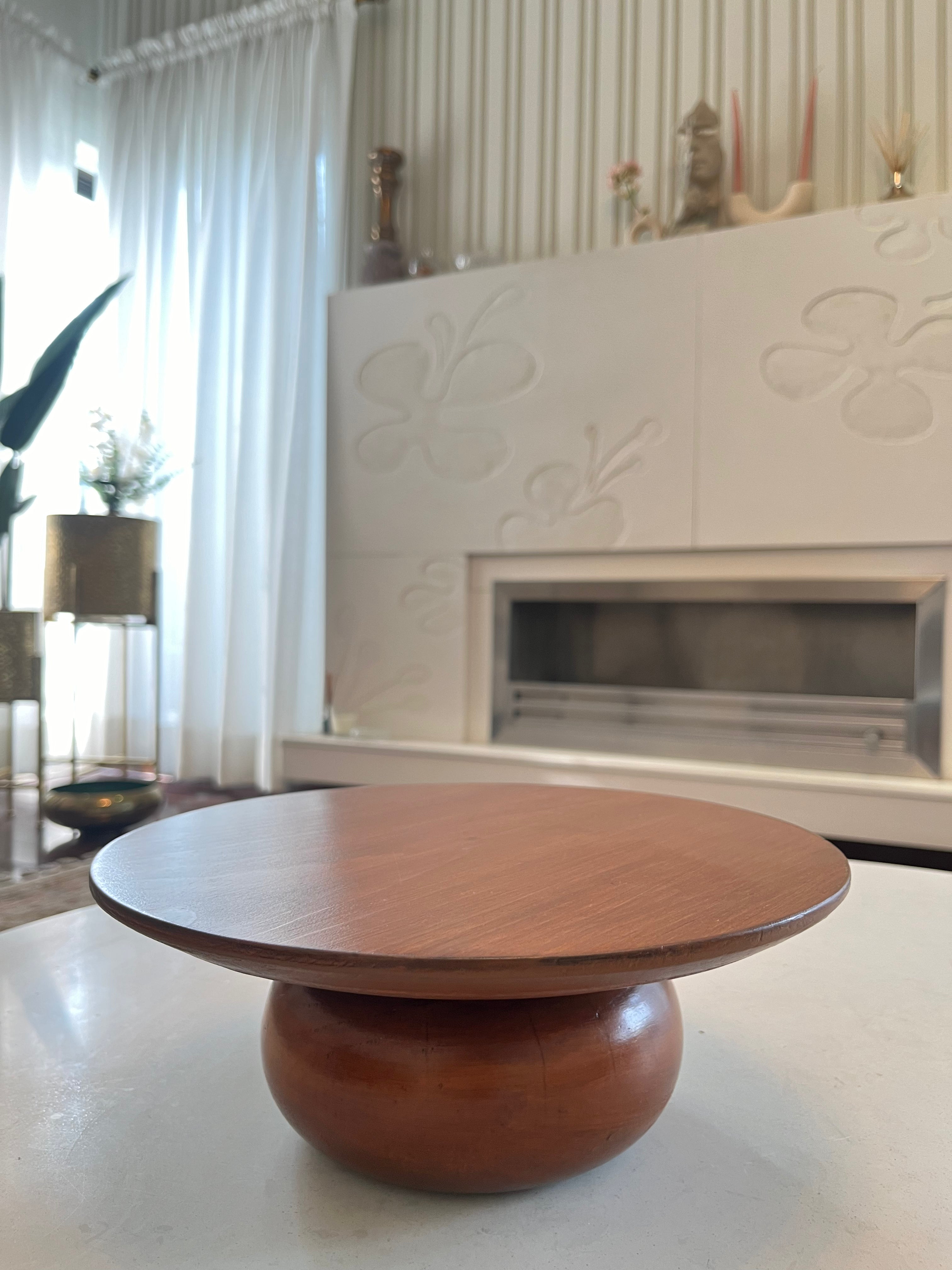 Rondure Cake Tray