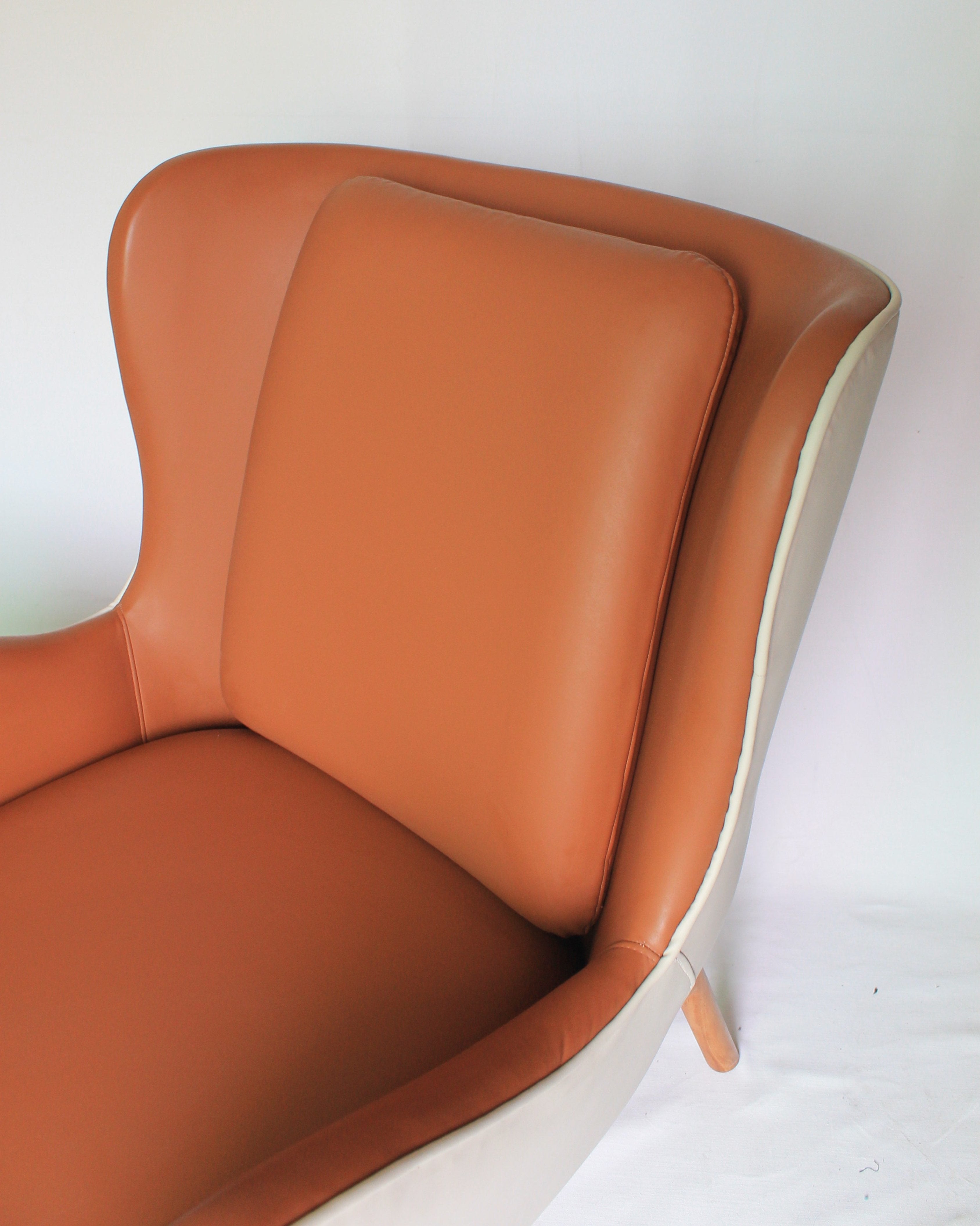 Wooden Minimal Wing Chair 
