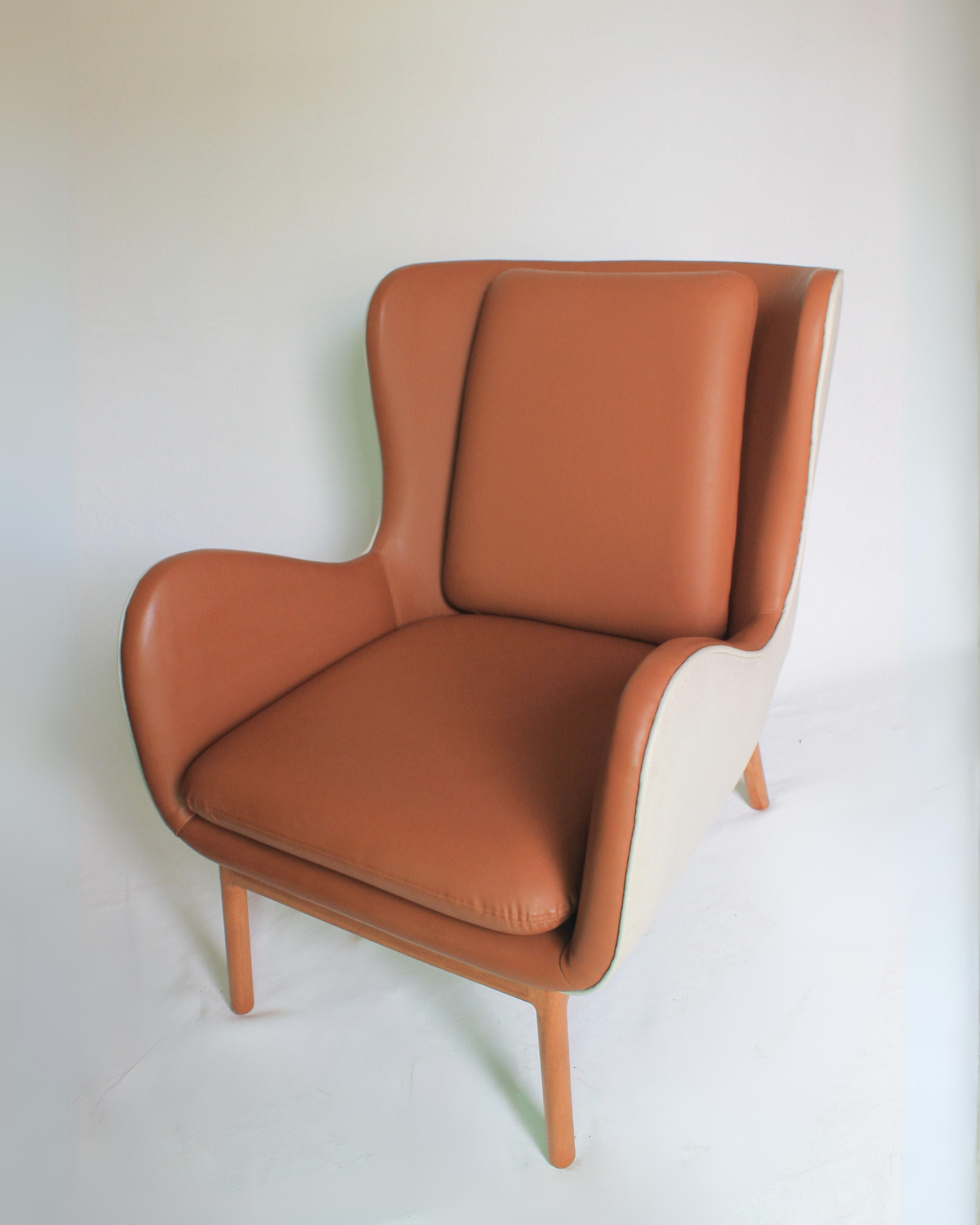 Wooden Minimal Wing Chair 